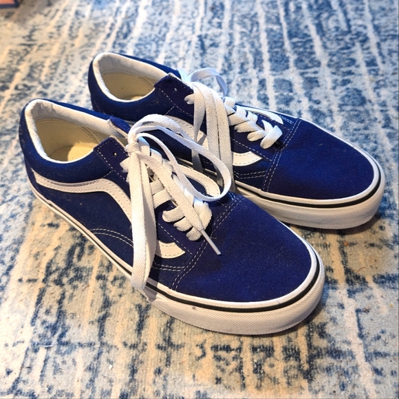 Navy Blue Classic Old-Skool Vans - Picture 1 of 3
